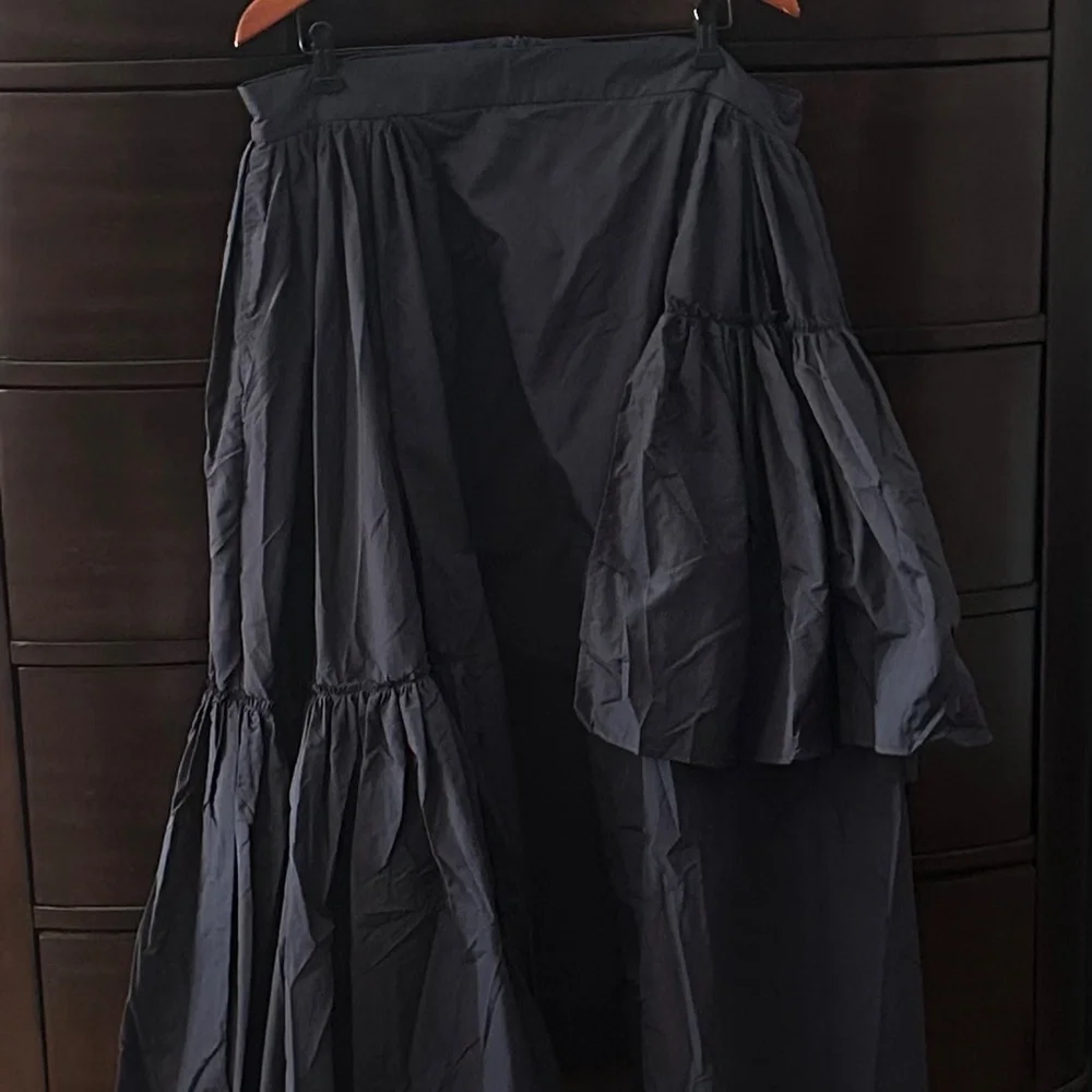 The Kemist Calais Asymmetrical Wind Breaker Maxi Skirt w/ Ruffle detail NWT - Picture 5 of 9